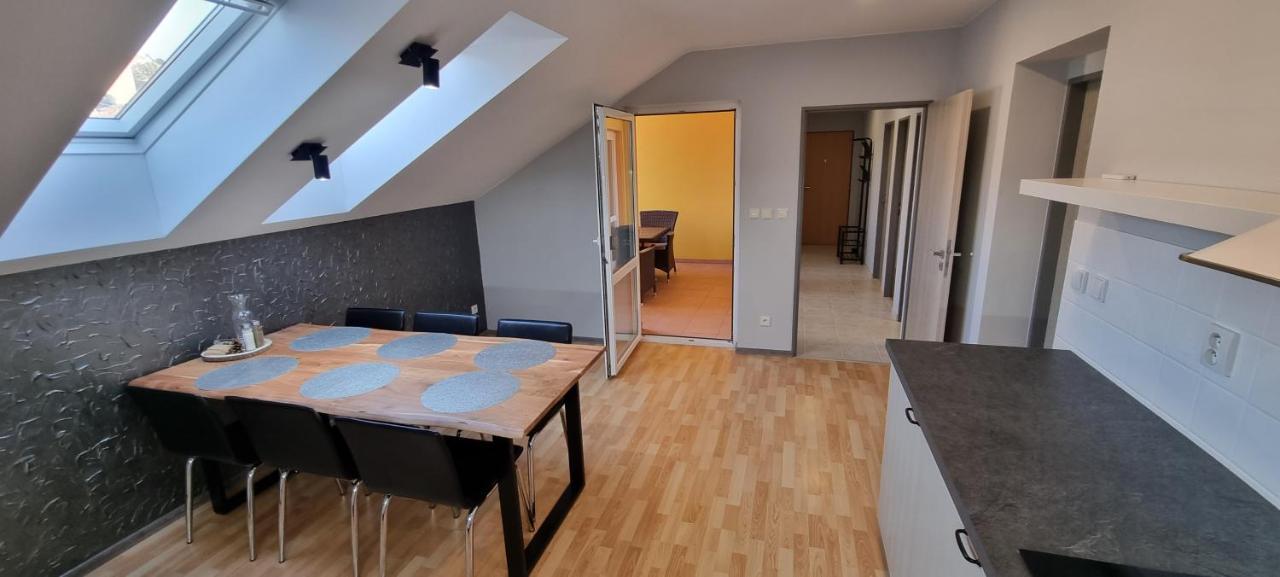 Apartman Viktorie Διαμέρισμα Mikulov Εξωτερικό φωτογραφία